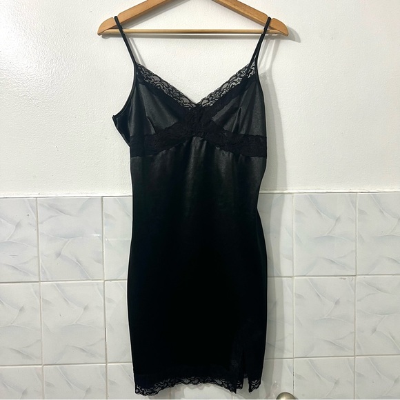 Women’s Lace Trim Satin Mini Slip Dress L Whimsigoth Fairy Grunge Witchy Vamp - Picture 5 of 12